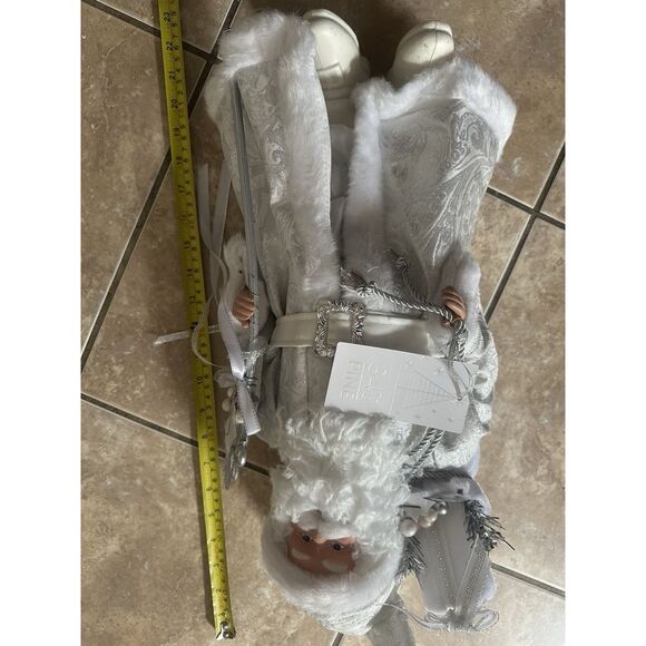 34 TH & PINE  SEASONALLY INSPIRED COASTAL DECOR Santa Claus , Christmas - Picture 5 of 5